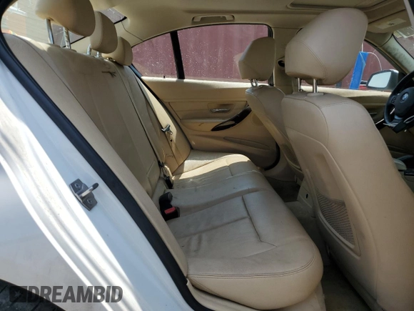 2013 BMW 3 Series 328i with VIN WBA3A5G58DNP21035, listed as a Copart auction lot 60543305 with 151,768 mi miles and Salvage title. Bid and sale history available at DreamBid. Image 10.