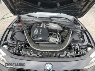 2016 BMW M4 z VIN WBS3R9C53GK338904, wystawiony jako Copart lot #55770875 z przebiegiem 50 587 mil mil oraz Szkody całkowita. Historia ofert i sprzedaży dostępna na DreamBid. Obrazek 11.