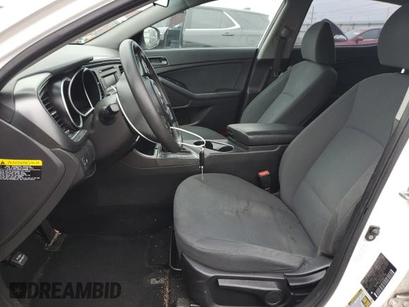 2015 Kia Optima LX z VIN KNAGM4A73F5573246, wystawiony jako Copart lot #55215845 z przebiegiem 152 978 mil mil oraz Szkoda całkowita • Salvage title. Historia ofert i sprzedaży dostępna na DreamBid. Obrazek 7.