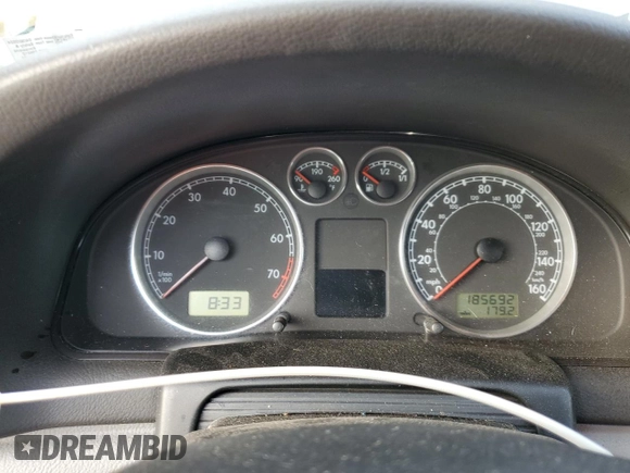 2003 Volkswagen Passat GLS z VIN WVWPD63B33P265784, wystawiony jako Copart lot #79492104 z przebiegiem 185 692 mil mil oraz Szkoda całkowita • Salvage title. Historia ofert i sprzedaży dostępna na DreamBid. Obrazek 9.