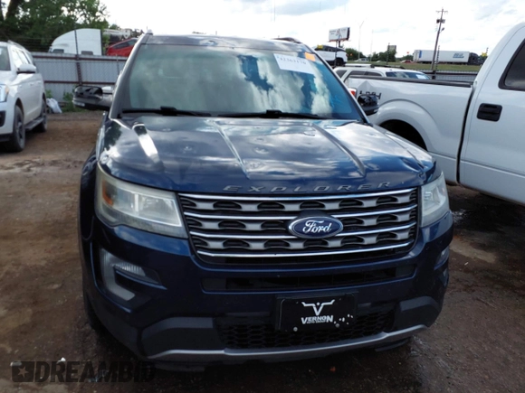 2017 Ford Explorer XLT z VIN 1FM5K7D86HGD63457, wystawiony jako IAAI lot #42363170 z przebiegiem 127 185 mil mil oraz . Historia ofert i sprzedaży dostępna na DreamBid. Obrazek 12.