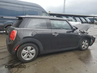 2021 MINI Hardtop Cooper с VIN WMWXR3C06M2N12998, выставлен на аукционе Copart как лот 79142464 с пробегом 44 825 миль миль и Списание • Salvage title. История ставок и продаж доступна на DreamBid. Изображение 3.
