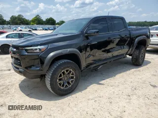 2024 Chevrolet Colorado 4WD ZR2 with VIN 1GCPTFEK5R1296420, listed as a Copart auction lot 59356335 with 4,622 mi miles and Salvage title. Bid and sale history available at DreamBid. Image 1.