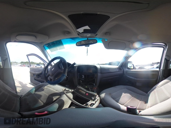 2004 Ford Explorer XLT с VIN 1FMZU63K24UC23971, выставлен на аукционе IAAI как лот 42649022 с пробегом 228 794 миль миль и . История ставок и продаж доступна на DreamBid. Изображение 18.