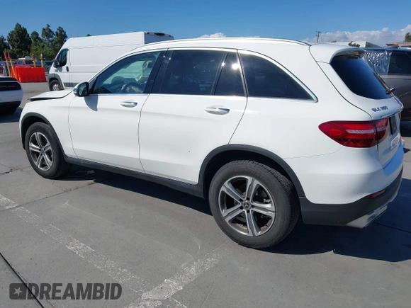 2019 Mercedes-Benz GLC 300 z VIN WDC0G4JB9K1000816, wystawiony jako IAAI lot #42257004 z przebiegiem 55 034 mil mil oraz . Historia ofert i sprzedaży dostępna na DreamBid. Obrazek 3.