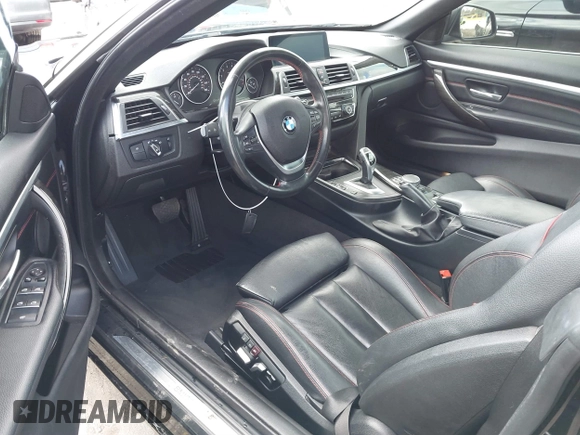 2018 BMW 4 Series 430i z VIN WBA4Z1C55JEC59897, wystawiony jako IAAI lot #41774609 z przebiegiem 80 017 mil mil oraz . Historia ofert i sprzedaży dostępna na DreamBid. Obrazek 5.