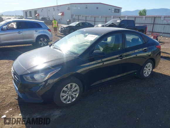 2018 Hyundai Accent SE z VIN 3KPC24A32JE019908, wystawiony jako IAAI lot #42358605 z przebiegiem 59 693 mil mil oraz . Historia ofert i sprzedaży dostępna na DreamBid. Obrazek 2.