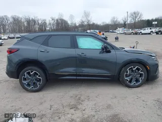 2020 Chevrolet Blazer RS with VIN 3GNKBKRS4LS636461, listed as a IAAI auction lot 41623270 with 32,846 mi miles. Bid and sale history available at carsss.com. Image 13.