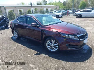 2012 Kia Optima EX with VIN 5XXGN4A77CG070651, listed as a IAAI auction lot 41994628 with 132,673 mi miles. Bid and sale history available at carsss.com. Image 1.