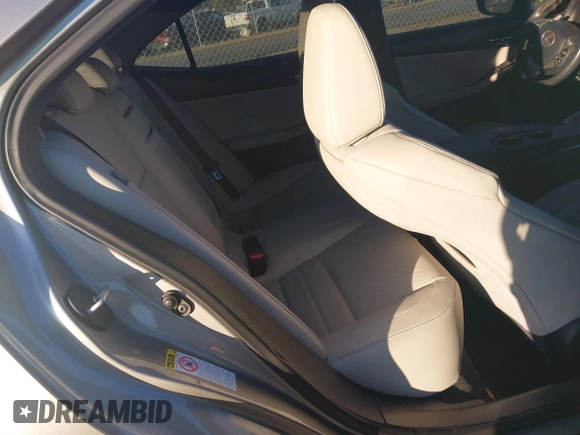 2015 Lexus IS 250 with VIN JTHCF1D2XF5029660, listed as a IAAI auction lot 41435411 with 82,600 mi miles and . Bid and sale history available at DreamBid. Image 8.