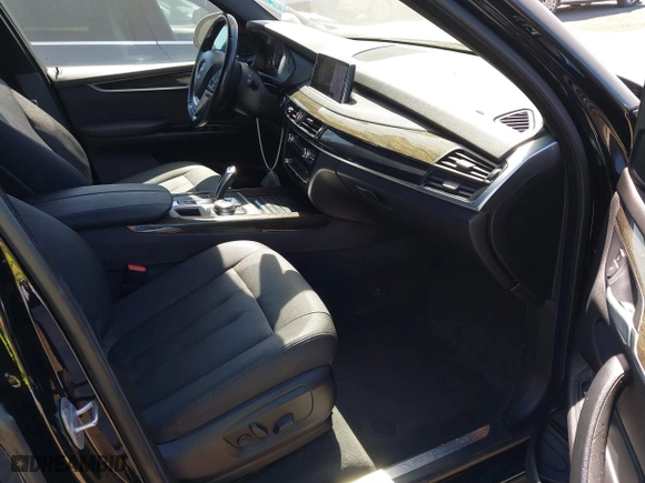 2017 BMW X5 sDrive35i with VIN 5UXKR2C5XH0U17833, listed as a IAAI auction lot 41856074 with 115,666 mi miles. Bid and sale history available at carsss.com. Image 5.