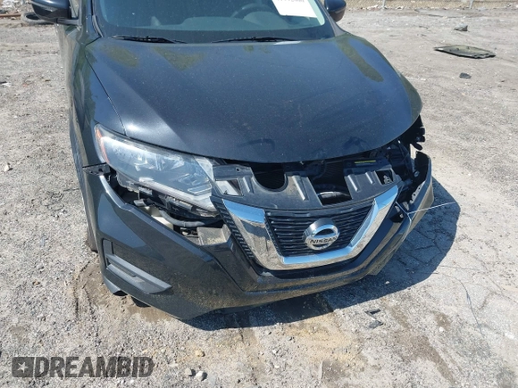 2017 Nissan Rogue S z VIN KNMAT2MT2HP535717, wystawiony jako IAAI lot #41992000 z przebiegiem 148 351 mil mil oraz . Historia ofert i sprzedaży dostępna na DreamBid. Obrazek 6.