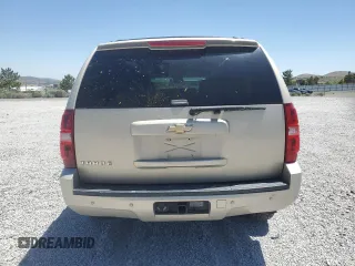 2007 Chevrolet Tahoe LTZ z VIN 1GNFK13057R201668, wystawiony jako Copart lot #58030125 z przebiegiem 197 818 mil mil oraz Szkoda całkowita • Salvage title. Historia ofert i sprzedaży dostępna na DreamBid. Obrazek 6.