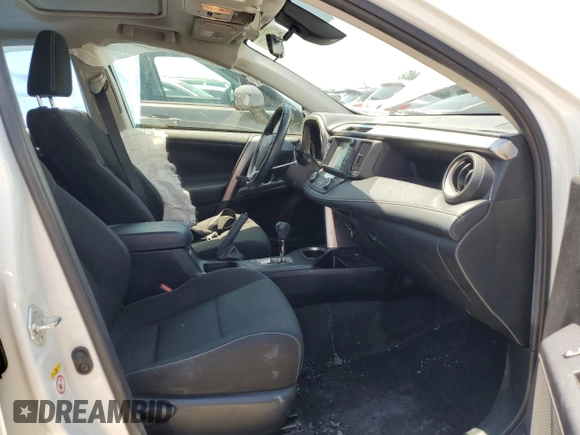 2017 Toyota RAV4 XLE with VIN JTMWFREV4HJ709358, listed as a Copart auction lot 42289365 with 44,900 mi miles and Salvage Title. Bid and sale history available at DreamBid. Image 7.