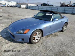 2002 Honda S2000 with VIN JHMAP11482T010010, listed as a Copart auction lot 42826325 with 33,207 mi miles and Salvage Title. Bid and sale history available at DreamBid. Image 1.