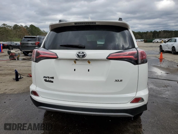 2018 Toyota RAV4 XLE with VIN JTMWFREV3JJ737450, listed as a Copart auction lot 50206255 with 7,805 mi miles and Salvage Title. Bid and sale history available at DreamBid. Image 6.