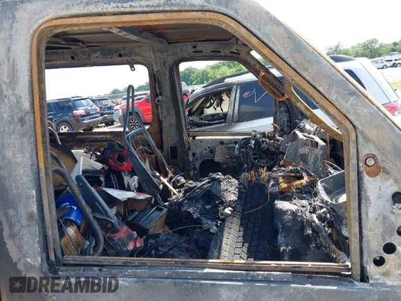 2012 Ford Econoline Passenger XL with VIN 1FBNE3BL3CDA29817, listed as a IAAI auction lot 42531181 with Not provided miles and . Bid and sale history available at DreamBid. Image 5.