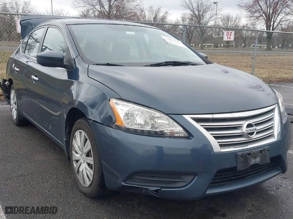 2013 Nissan Sentra SR with VIN 3N1AB7AP4DL771138, listed as a IAAI auction lot 41815938 with 100,529 mi miles. Bid and sale history available at carsss.com. Image 1.
