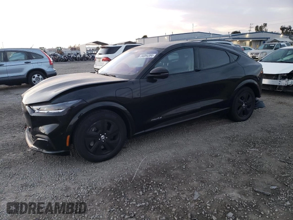 2022 Ford Mustang Mach-E California Route 1 z VIN 3FMTK2R72NMA38445, wystawiony jako Copart lot #84084384 z przebiegiem Nie podano mil oraz Szkoda całkowita • Salvage title. Historia ofert i sprzedaży dostępna na DreamBid. Obrazek 1.