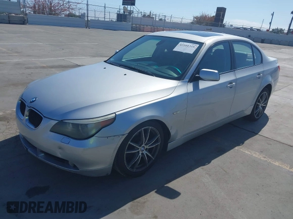 2004 BMW 5 Series 530i with VIN WBANA73564B812249, listed as a IAAI auction lot 42101318 with 200,629 mi miles and . Bid and sale history available at carsss.com. Image 2.