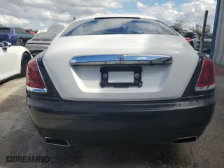 2014 Rolls-Royce Wraith with VIN SCA665C59EUX84411, listed as a Copart auction lot 74548964 with 0 mi miles and Non Repairable. Bid and sale history available at carsss.com. Image 6.