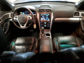 2011 Ford Explorer XLT with VIN 1FMHK8D86BGA05432, listed as a Copart auction lot 53324485 with 151,982 mi miles and Clean Title. Bid and sale history available at carsss.com. Image 8.