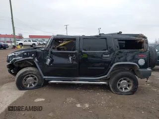 2007 Hummer H2 SUV z VIN 5GRGN23UX7H111093, wystawiony jako IAAI lot #41262675 z przebiegiem Nie podano mil oraz . Historia ofert i sprzedaży dostępna na DreamBid. Obrazek 15.