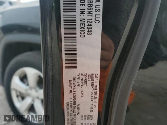 2022 Jeep Compass Latitude with VIN 3C4NJDBB6NT124048, listed as a Copart auction lot 48069535 with 32,784 mi miles and Salvage title. Bid and sale history available at DreamBid. Image 14.