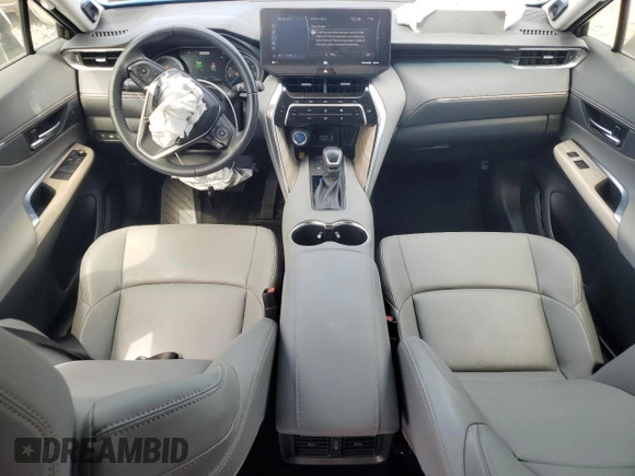 2022 Toyota Venza LE with VIN JTEAAAAH7NJ096721, listed as a Copart auction lot 53651335 with 31,820 mi miles and Salvage Title. Bid and sale history available at carsss.com. Image 8.