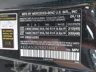 2019 Mercedes-Benz GLE 400 z VIN 4JGDA5GB2KB216941, wystawiony jako IAAI lot #42276714 z przebiegiem 17 992 mil mil oraz . Historia ofert i sprzedaży dostępna na DreamBid. Obrazek 9.