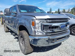 2020 Ford Super Duty F-250 SRW XL with VIN 1FT7W2BT1LEE63319, listed as a IAAI auction lot 40303859 with 14,410 mi miles. Bid and sale history available at carsss.com. Image 1.