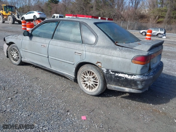2002 Chevrolet Malibu with VIN 1G1ND52J52M550103, listed as a IAAI auction lot 41500594 with 303,949 mi miles. Bid and sale history available at carsss.com. Image 3.