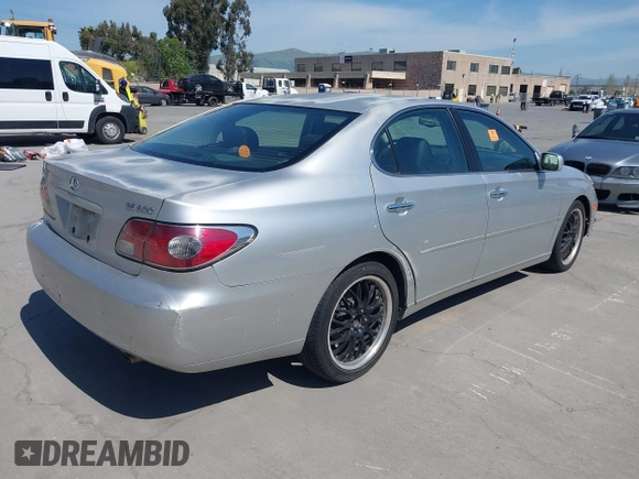 2003 Lexus ES 300 with VIN JTHBF30G130098626, listed as a IAAI auction lot 42042502 with 266,216 mi miles and . Bid and sale history available at DreamBid. Image 4.