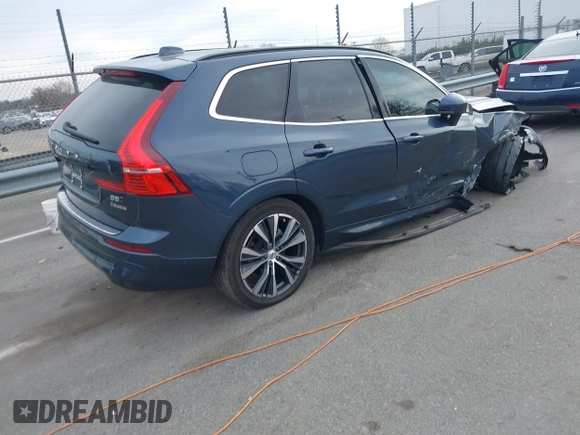 2022 Volvo XC60 Momentum z VIN YV4L12RK0N1059848, wystawiony jako IAAI lot #41714245 z przebiegiem 31 404 mil mil oraz . Historia ofert i sprzedaży dostępna na DreamBid. Obrazek 4.