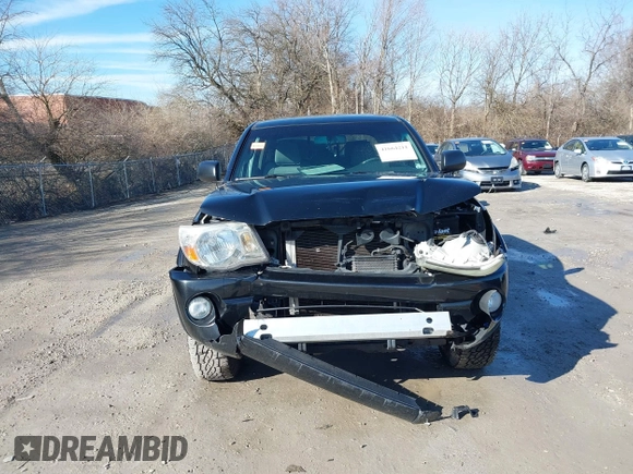 2009 Toyota Tacoma PreRunner with VIN 3TMJU62N99M074807, listed as a IAAI auction lot 41664211 with 230,481 mi miles. Bid and sale history available at carsss.com. Image 13.