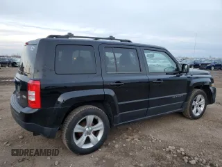 2014 Jeep Patriot Latitude with VIN 1C4NJPFA3ED721876, listed as a Copart auction lot 82436104 with 103,703 mi miles and Salvage Title. Bid and sale history available at carsss.com. Image 3.