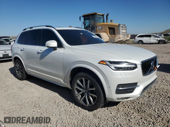 2017 Volvo XC90 Momentum with VIN YV4A22PK5H1148777, listed as a Copart auction lot 55532165 with 135,779 mi miles and Clean Title. Bid and sale history available at DreamBid. Image 4.