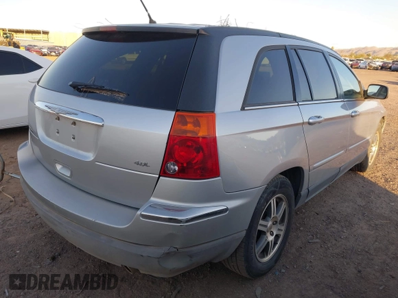 2007 Chrysler Pacifica Touring with VIN 2A8GM68X77R126842, listed as a IAAI auction lot 41813527 with 304,838 mi miles. Bid and sale history available at carsss.com. Image 4.