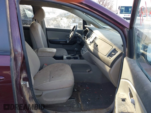 2016 Kia Sedona LX with VIN KNDMB5C17G6200149, listed as a IAAI auction lot 41308309 with 79,457 mi miles and . Bid and sale history available at carsss.com. Image 5.