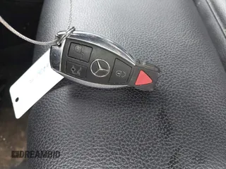 2019 Mercedes-Benz CLA 250 z VIN WDDSJ4GB4KN756723, wystawiony jako IAAI lot #42061022 z przebiegiem 72 813 mil mil oraz . Historia ofert i sprzedaży dostępna na DreamBid. Obrazek 11.