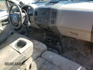 2004 Ford F-150 XL z VIN 1FTRF14W54NA69706, wystawiony jako Copart lot #41379725 z przebiegiem 234 027 mil mil oraz Nie do naprawy • Non repairable. Historia ofert i sprzedaży dostępna na DreamBid. Obrazek 8.