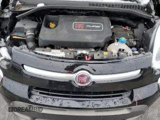 2014 FIAT 500L Trekking with VIN ZFBCFADH0EZ008008, listed as a Copart auction lot 81601874 with 91,812 mi miles and Salvage Title. Bid and sale history available at carsss.com. Image 11.