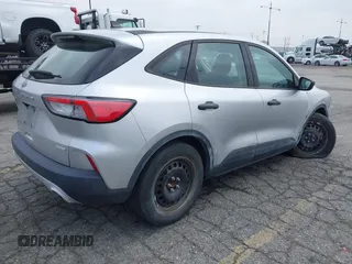 2020 Ford Escape S с VIN 1FMCU0F67LUB91776, выставлен на аукционе IAAI как лот 42386274 с пробегом 64 497 миль миль и . История ставок и продаж доступна на DreamBid. Изображение 4.