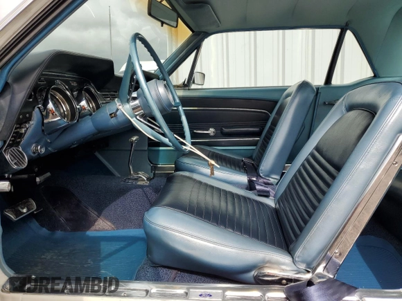 1967 Ford Mustang с VIN 7R01C191576, выставлен на аукционе Copart как лот 46864295 с пробегом 2 767 миль миль и Чистый • Clean title. История ставок и продаж доступна на DreamBid. Изображение 7.