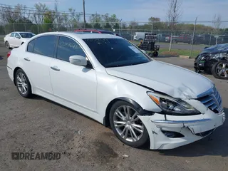 2012 Hyundai Genesis 3.8L z VIN KMHGC4DD4CU176178, wystawiony jako IAAI lot #42027072 z przebiegiem 122 389 mil mil oraz . Historia ofert i sprzedaży dostępna na DreamBid. Obrazek 1.