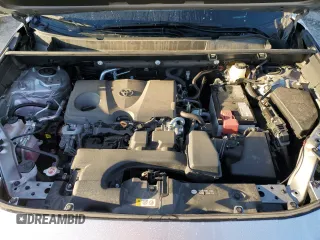 2022 Toyota RAV4 XLE with VIN 2T3W1RFV2NW195861, listed as a Copart auction lot 69635394 with 19,815 mi miles and Non repairable. Bid and sale history available at DreamBid. Image 12.