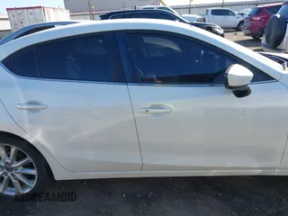 2017 Mazda 3 Grand Touring z VIN 3MZBN1W34HM139393, wystawiony jako IAAI lot #41747788 z przebiegiem 137 275 mil mil oraz . Historia ofert i sprzedaży dostępna na DreamBid. Obrazek 13.