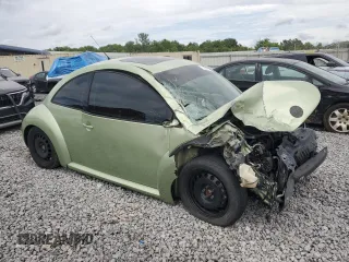 2006 Volkswagen Beetle with VIN 3VWRW31C46M402073, listed as a Copart auction lot 58721525 with 110,172 mi miles and Salvage title. Bid and sale history available at DreamBid. Image 4.