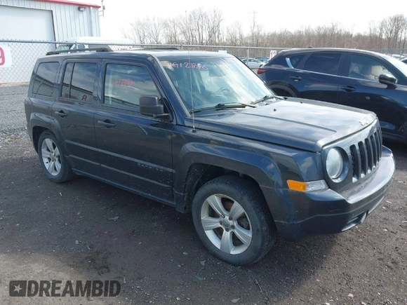2014 Jeep Patriot Latitude with VIN 1C4NJRFB1ED846282, listed as a IAAI auction lot 41912886 with 107,657 mi miles. Bid and sale history available at carsss.com. Image 1.