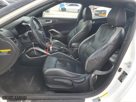 2016 Hyundai Veloster Turbo with VIN KMHTC6AE4GU286127, listed as a Copart auction lot 51577305 with 91,348 mi miles and Salvage Title. Bid and sale history available at carsss.com. Image 7.